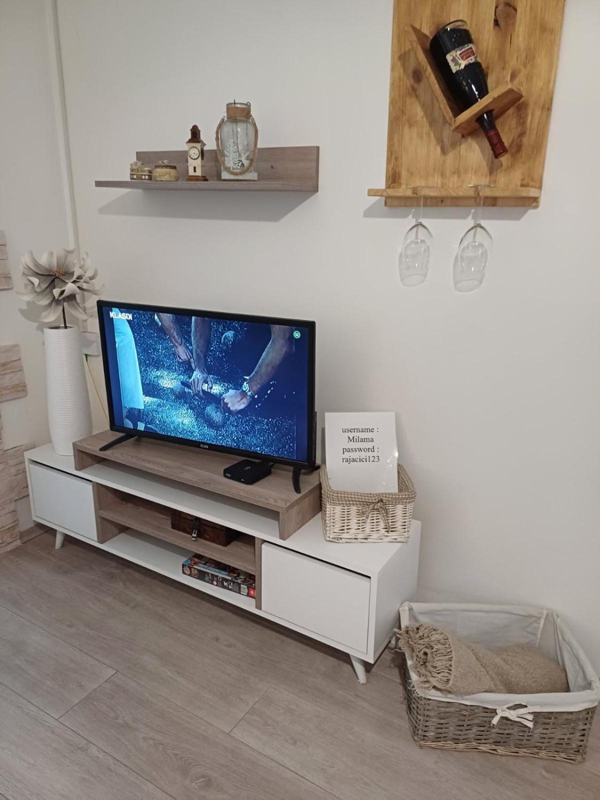 Apartment Green Free Private Parking Novi Sad Eksteriør bilde